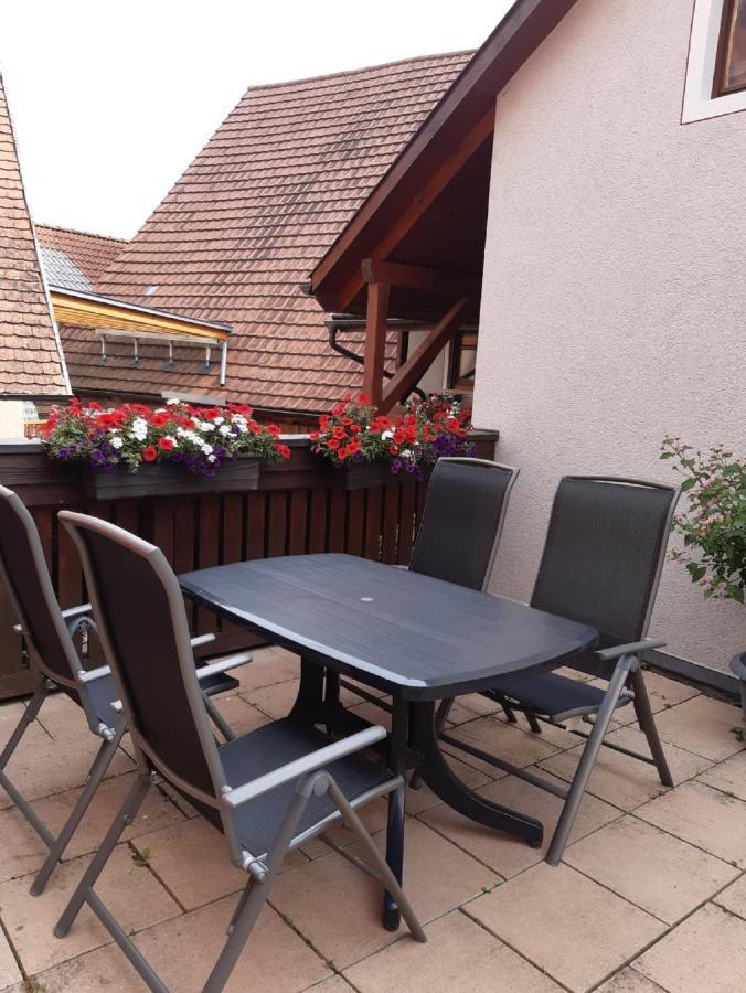 Weingut Engelhardt Apartamento Rottingen Exterior foto